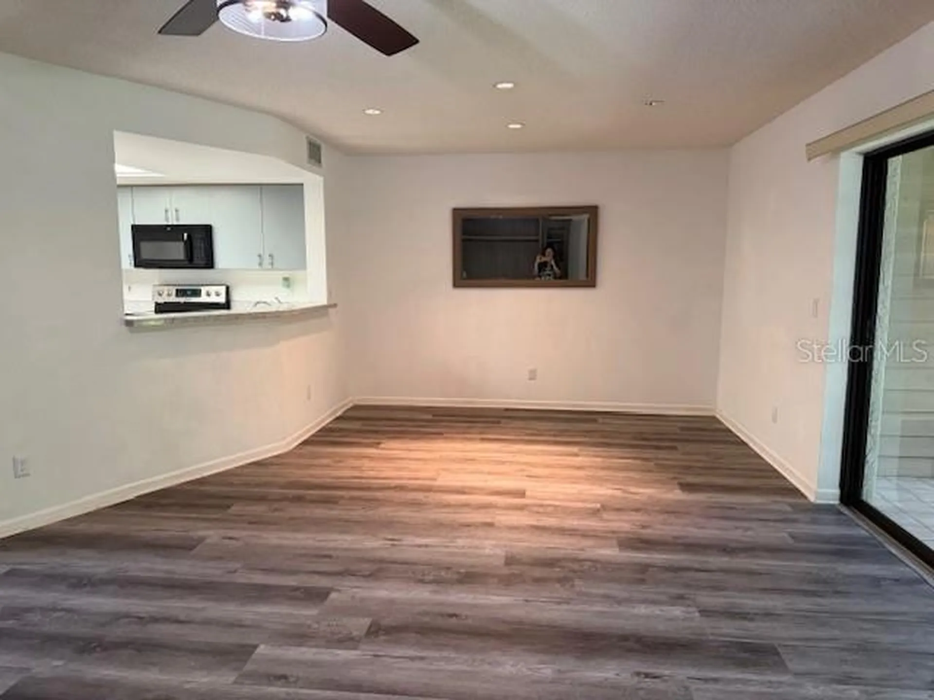 1913 Whispering Way Tarpon Springs FL 34689