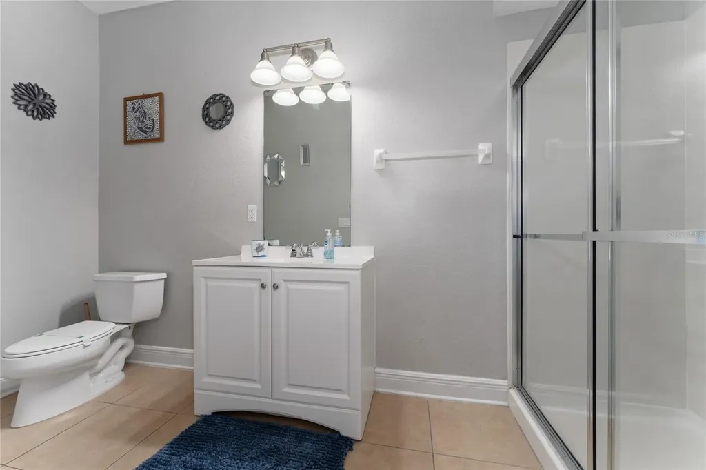 5026 Tideview Circle Orlando FL 32819