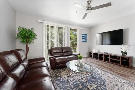 5026 Tideview Circle Orlando FL 32819