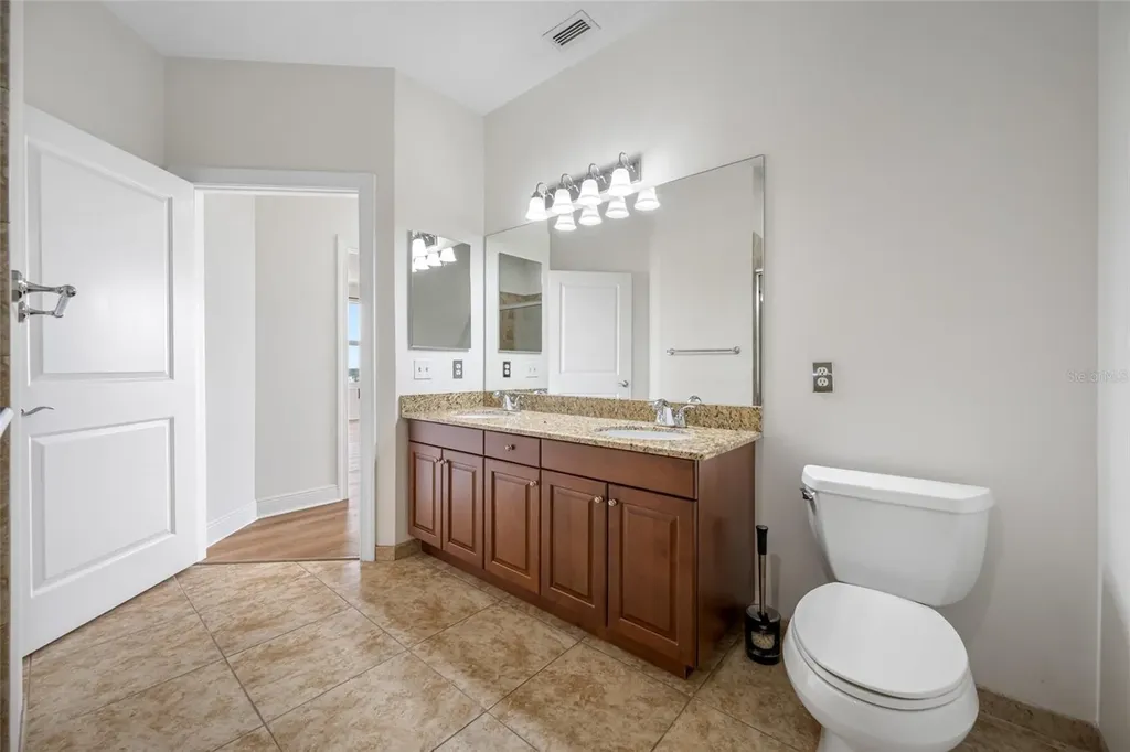 628 Cleveland Street Clearwater FL 33755