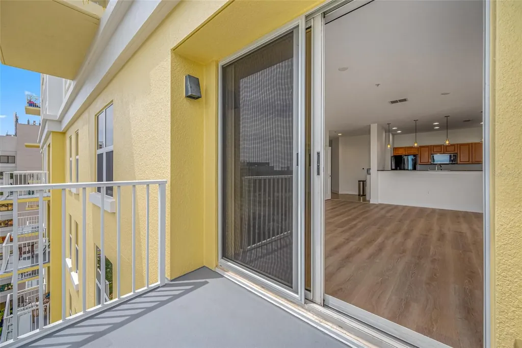 628 Cleveland Street Clearwater FL 33755