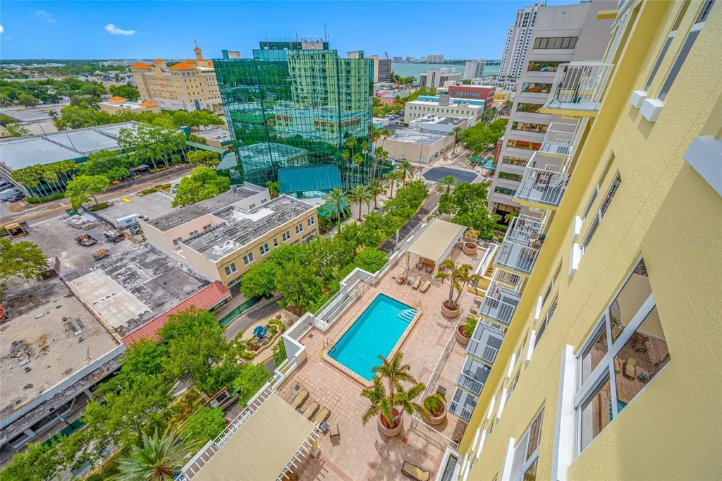 628 Cleveland Street Clearwater FL 33755