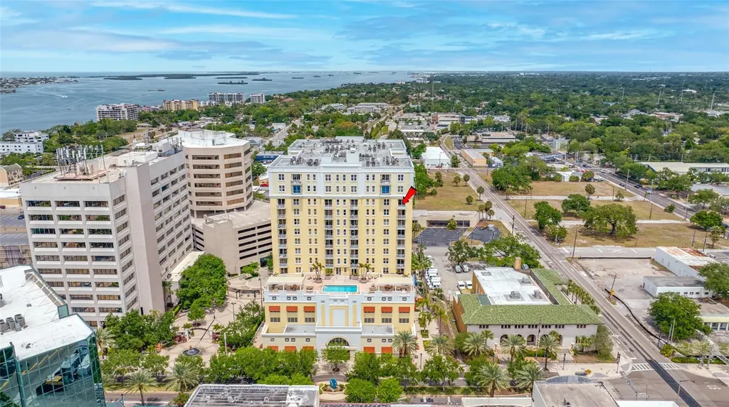 628 Cleveland Street Clearwater FL 33755