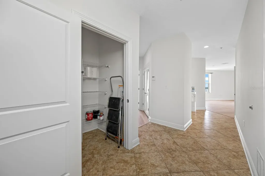 628 Cleveland Street Clearwater FL 33755