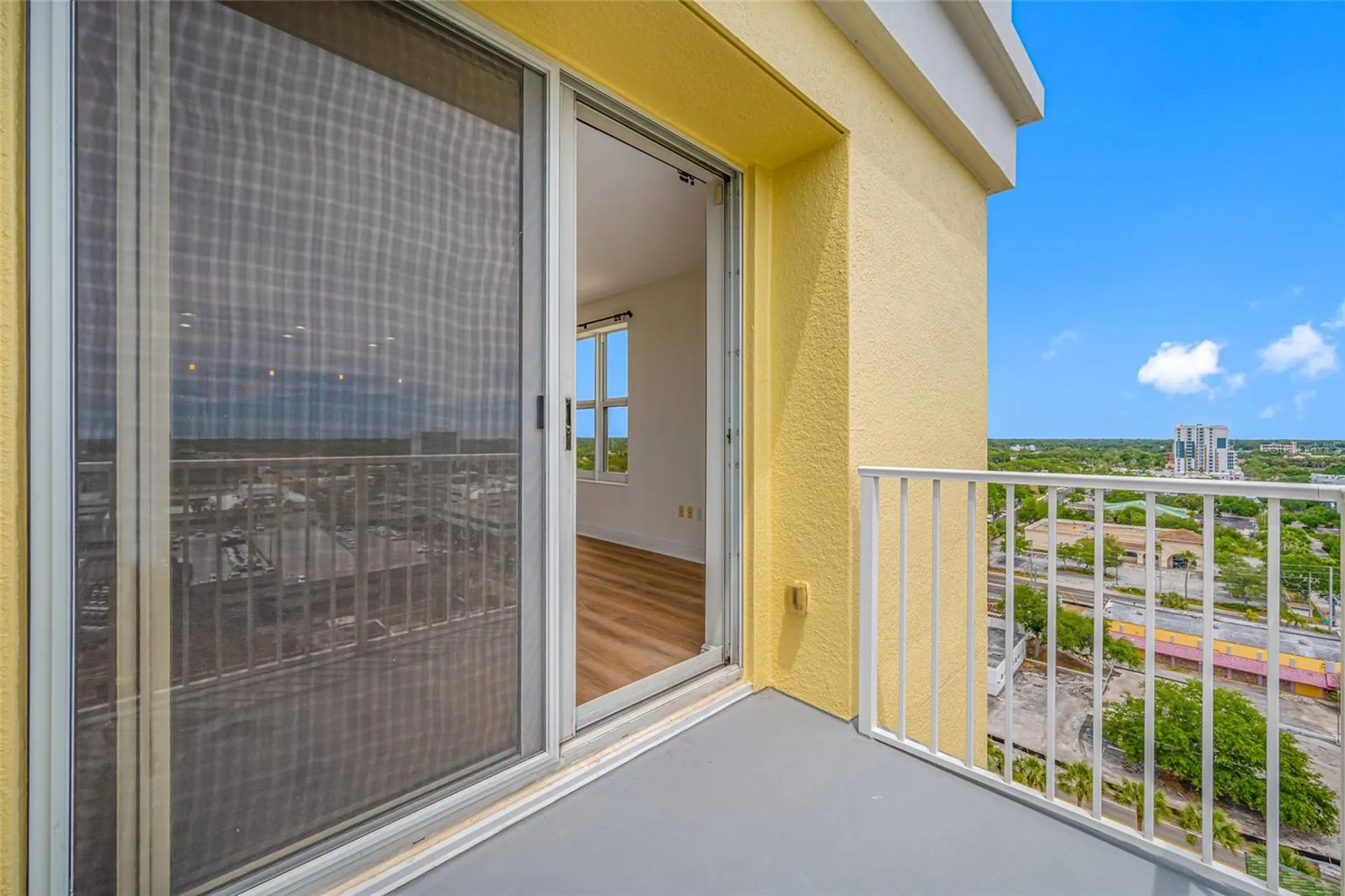 628 Cleveland Street Clearwater FL 33755