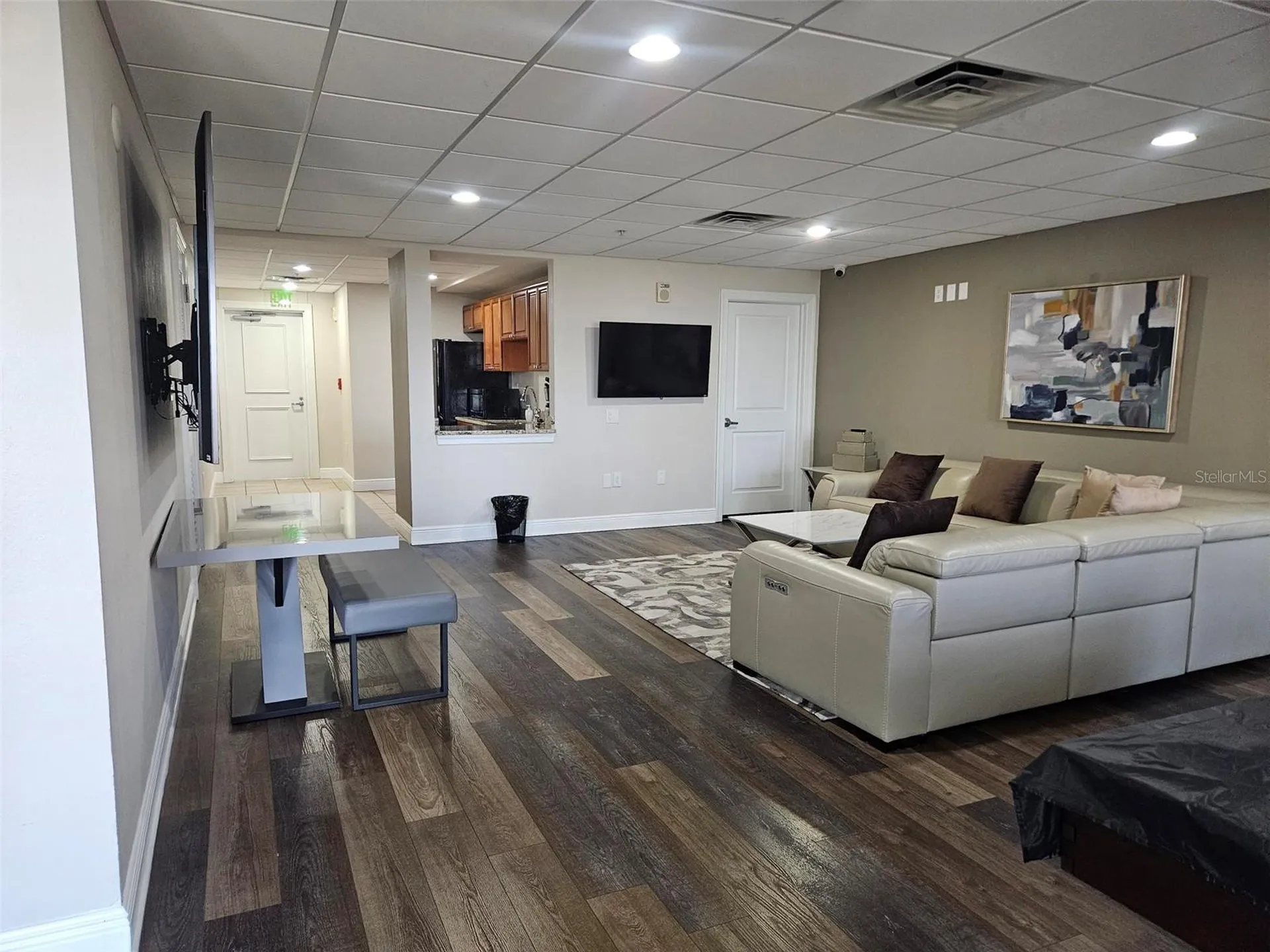 628 Cleveland Street Clearwater FL 33755