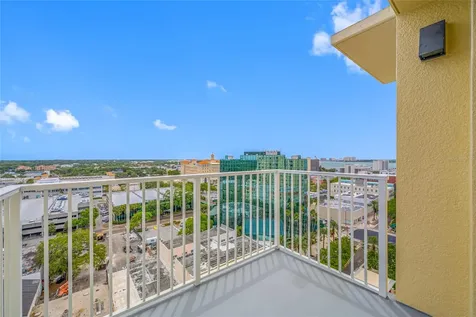628 Cleveland Street Clearwater FL 33755