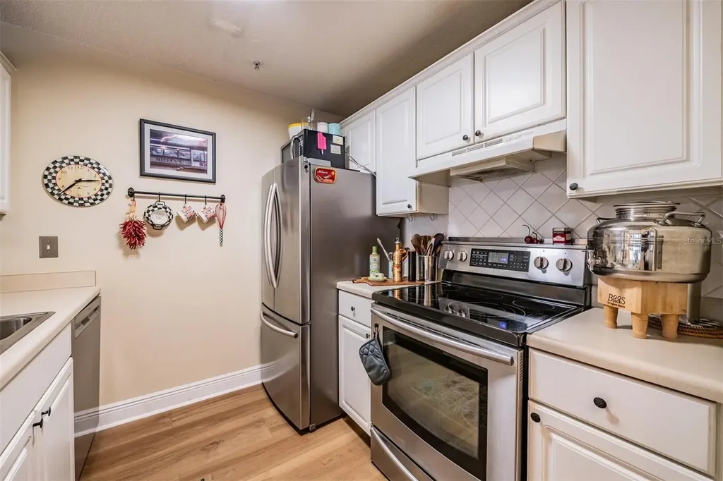 800 S Dakota Avenue Tampa FL 33606