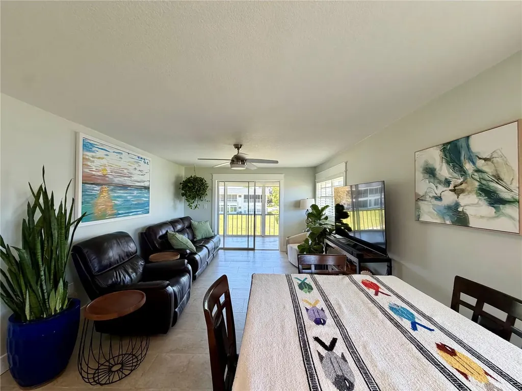 102 46th Avenue Terrace W Bradenton FL 34207