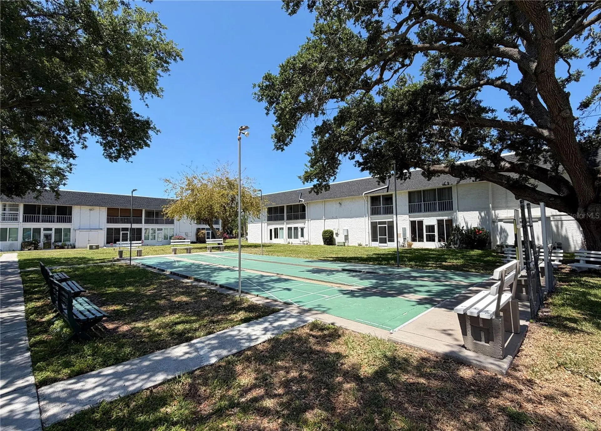 102 46th Avenue Terrace W Bradenton FL 34207