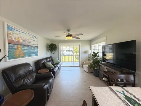 102 46th Avenue Terrace W Bradenton FL 34207