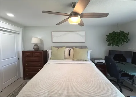 102 46th Avenue Terrace W Bradenton FL 34207