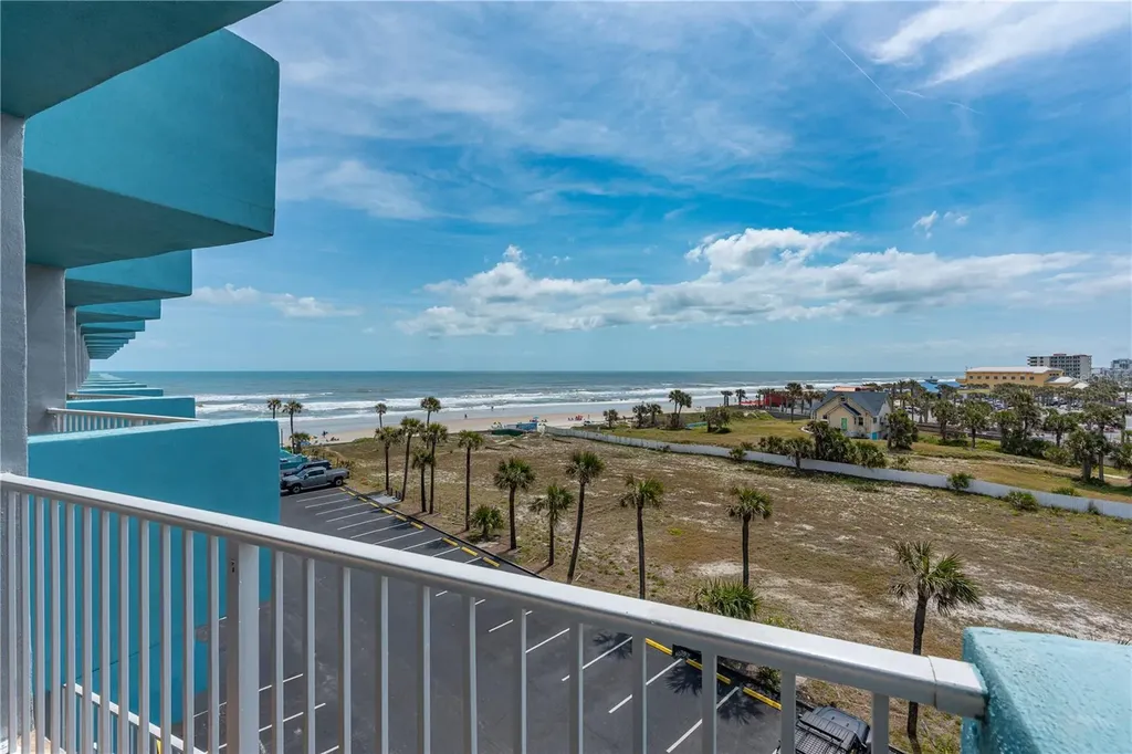 313 S Atlantic Avenue Daytona Beach FL 32118