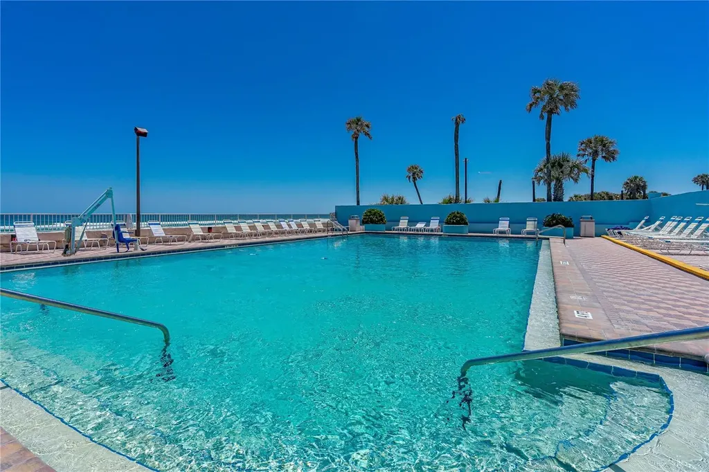 313 S Atlantic Avenue Daytona Beach FL 32118