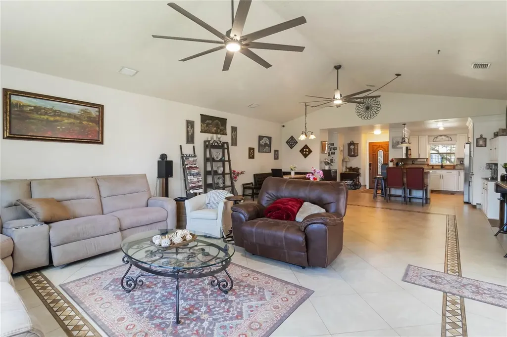 439 Virginia Avenue St Cloud FL 34769