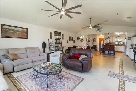 439 Virginia Avenue St Cloud FL 34769