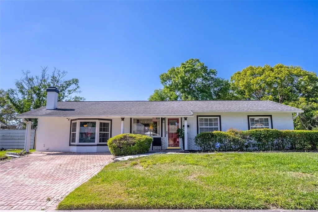 3226 Kelvington Drive Orlando FL 32810