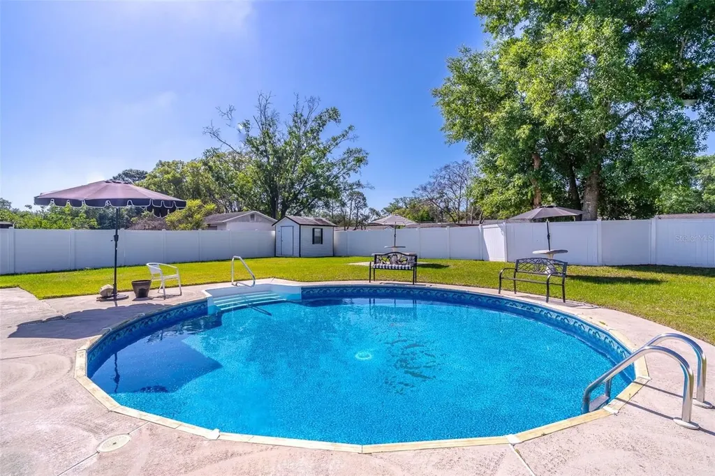 3226 Kelvington Drive Orlando FL 32810