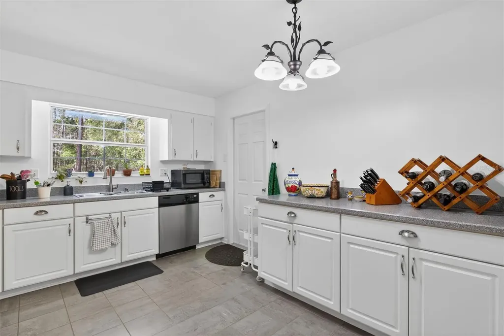 4604 NW 44th Place Gainesville FL 32606