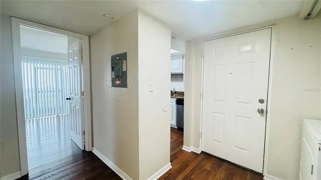 4711 S Texas Avenue Orlando FL 32839