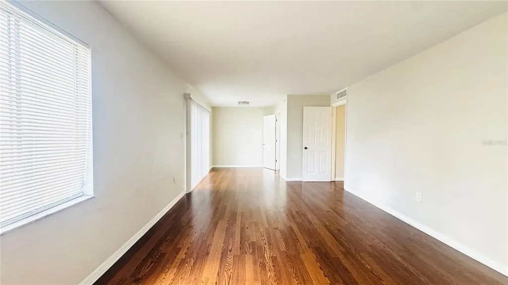 4711 S Texas Avenue Orlando FL 32839