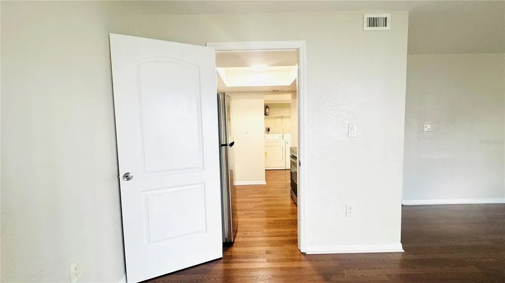 4711 S Texas Avenue Orlando FL 32839
