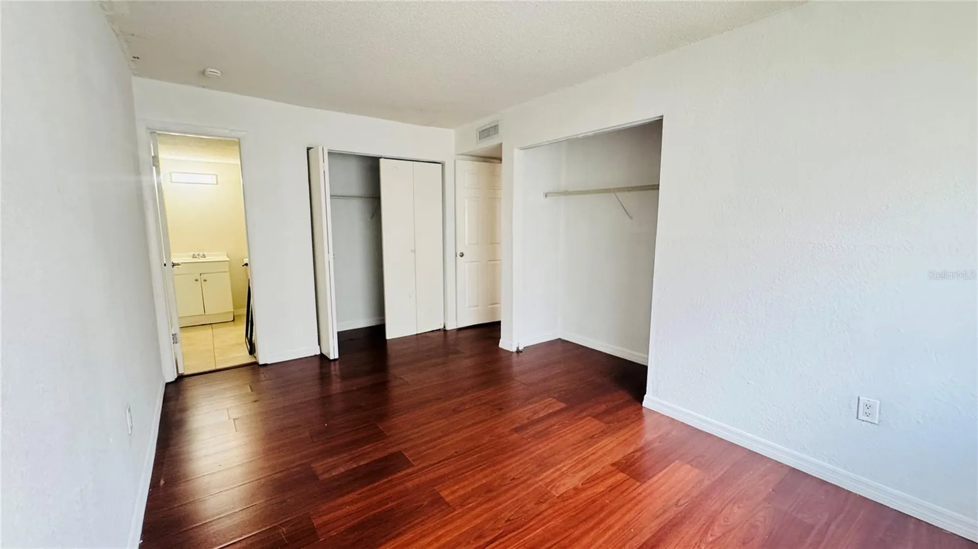 4711 S Texas Avenue Orlando FL 32839