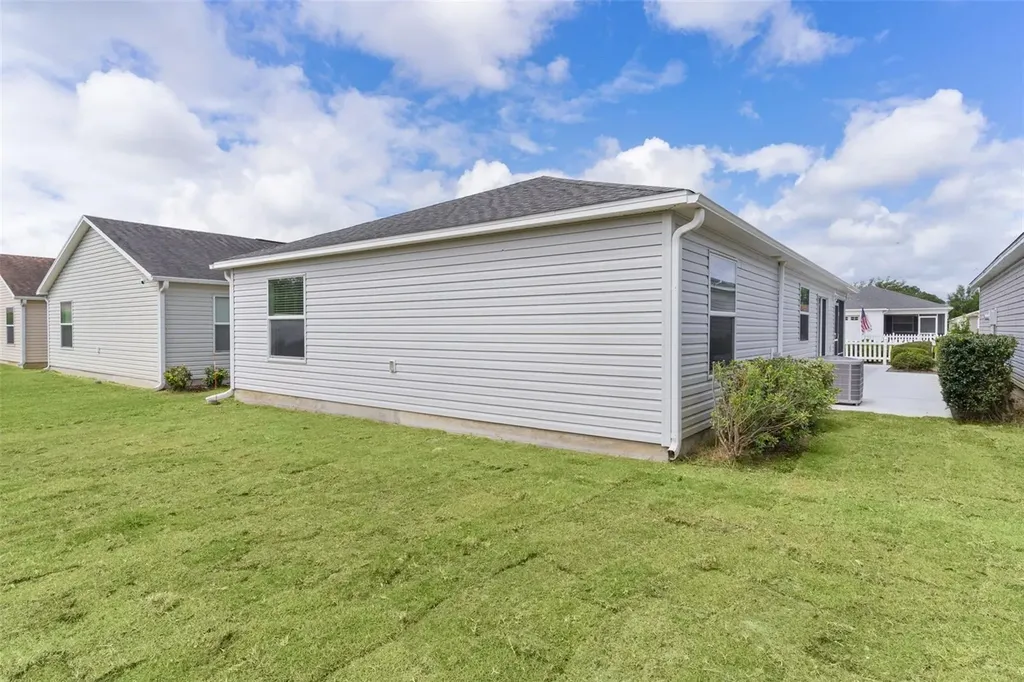 3401 Carrabelle Court The Villages FL 32163
