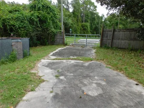 16900 E Fort King Street Silver Springs FL 34488