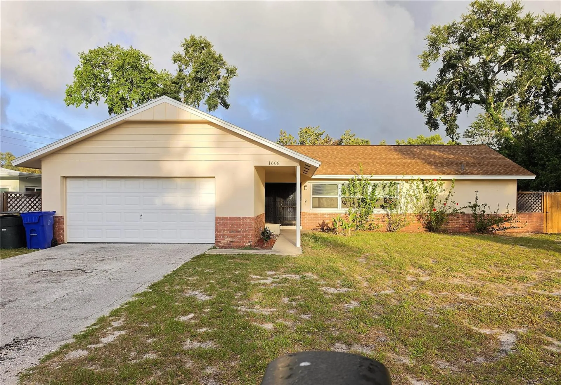 1608 San Roy Drive Dunedin FL 34698