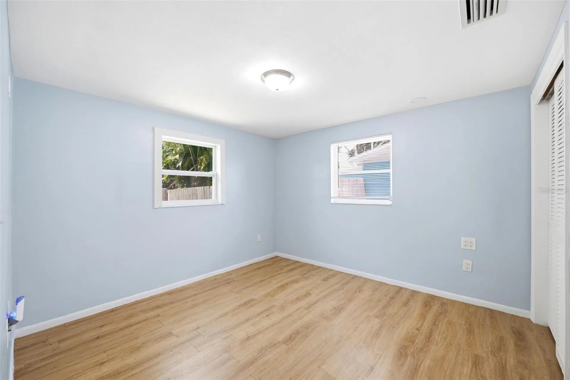 3303 Williamsburg Loop Holiday FL 34691