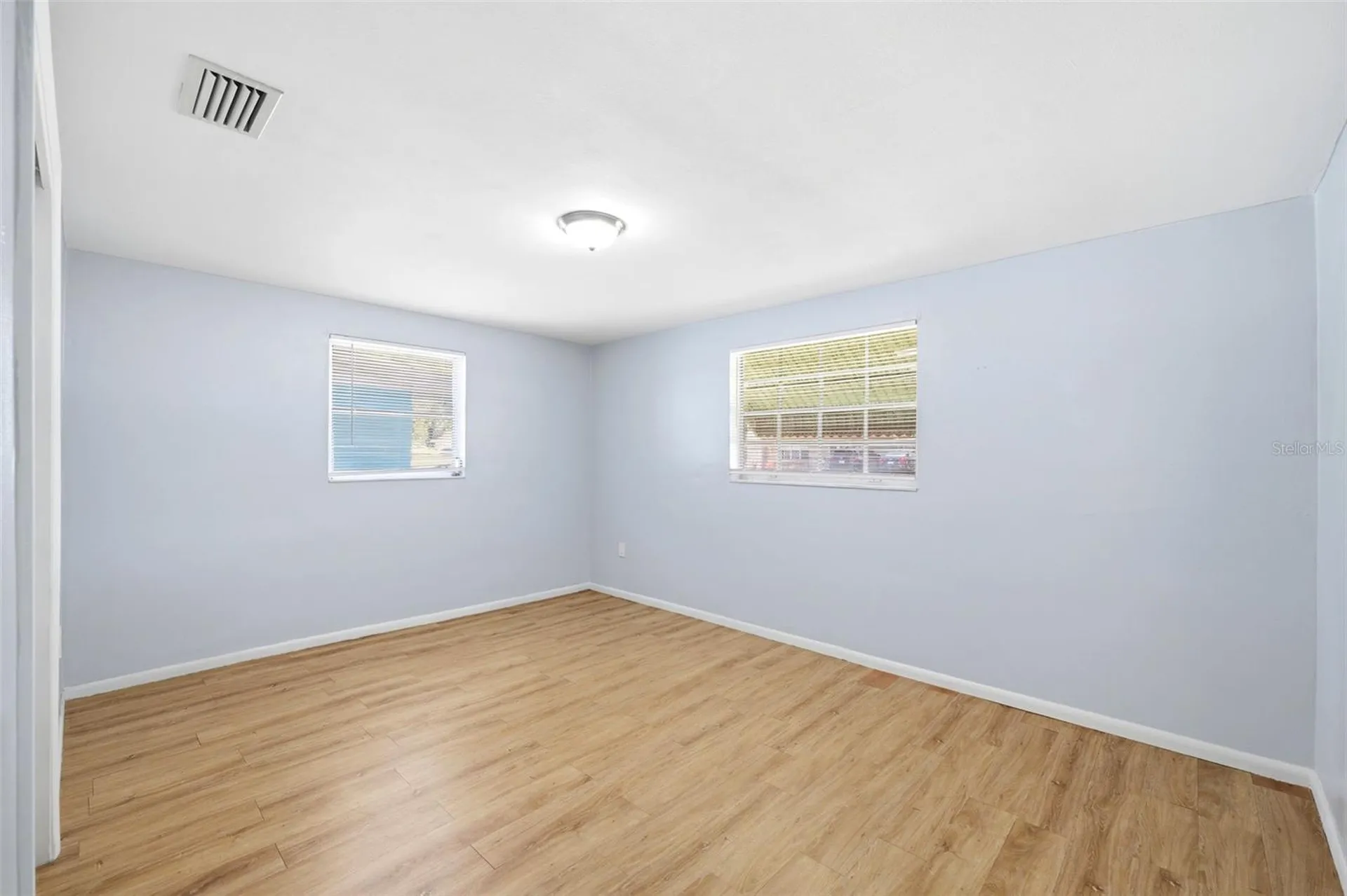 3303 Williamsburg Loop Holiday FL 34691