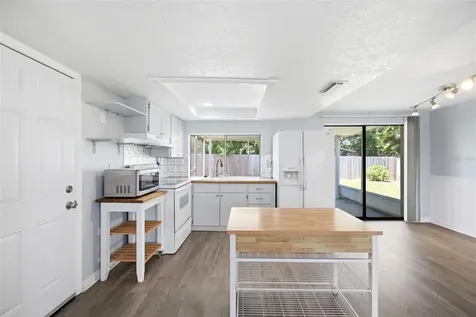 3303 Williamsburg Loop Holiday FL 34691