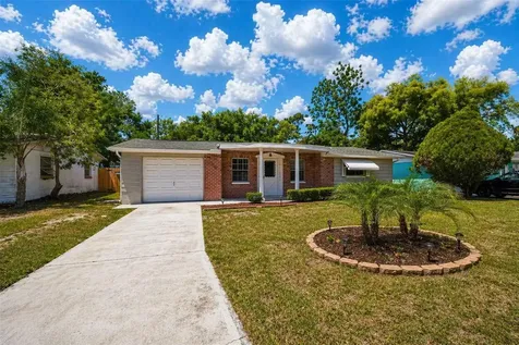 3303 Williamsburg Loop Holiday FL 34691