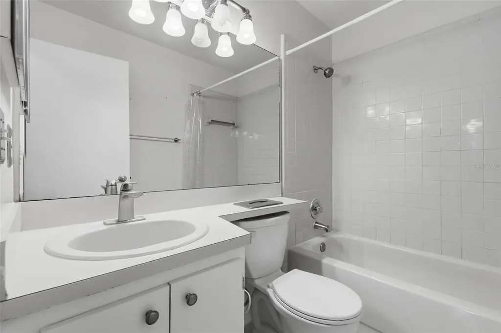 255 Tom Sawyer Court Orlando FL 32828