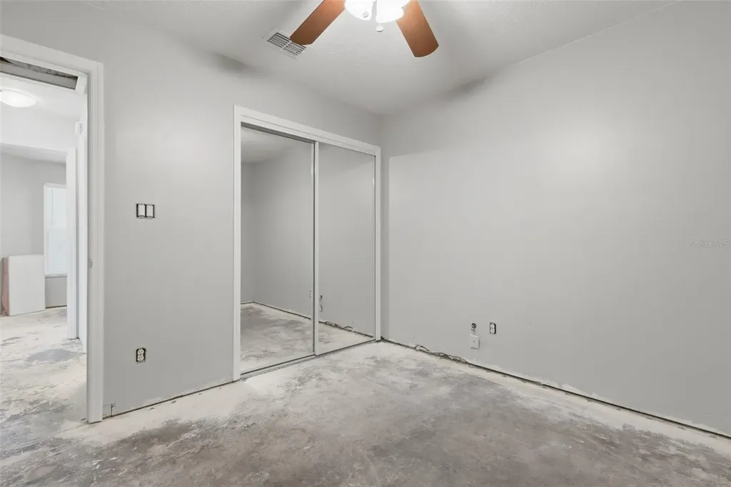 255 Tom Sawyer Court Orlando FL 32828