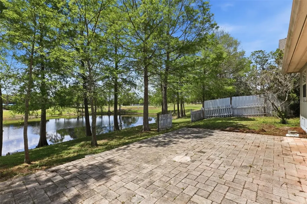 255 Tom Sawyer Court Orlando FL 32828