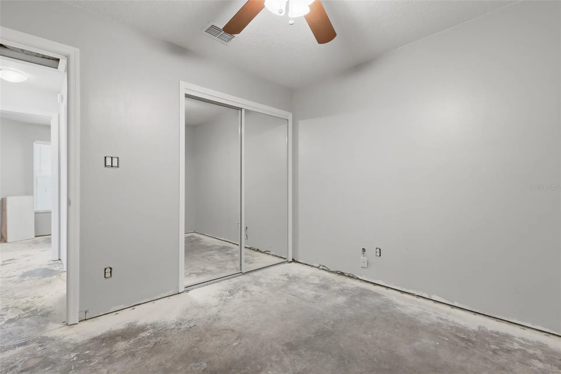 255 Tom Sawyer Court Orlando FL 32828