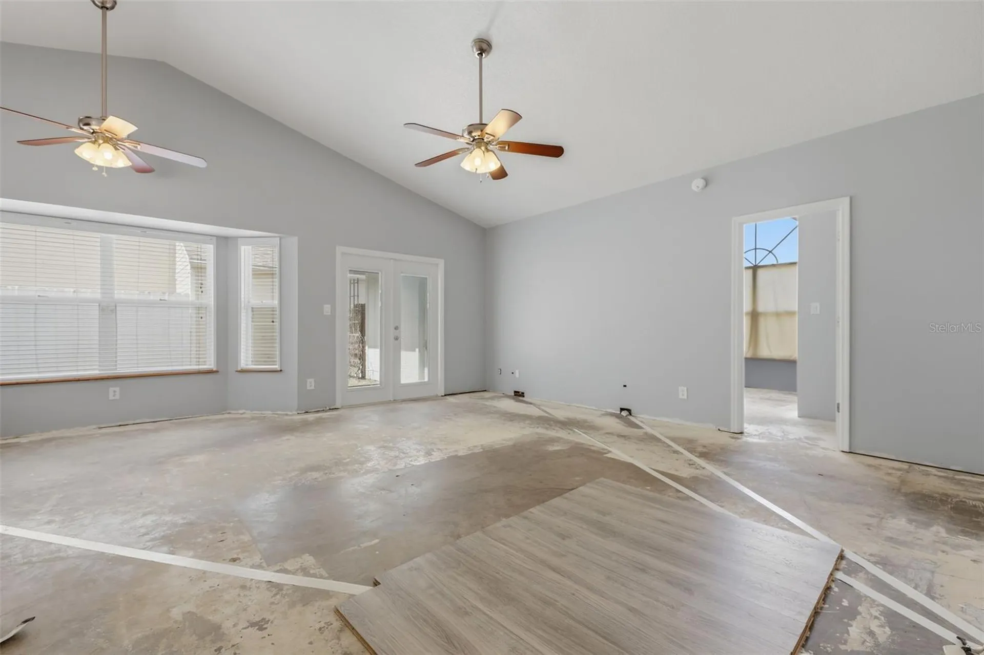 255 Tom Sawyer Court Orlando FL 32828