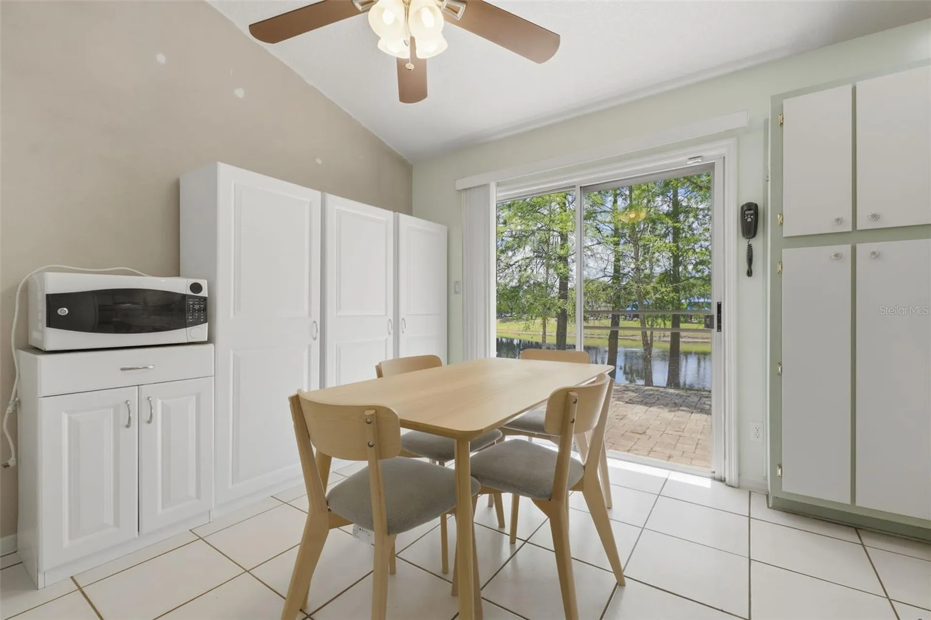 255 Tom Sawyer Court Orlando FL 32828
