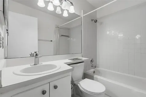255 Tom Sawyer Court Orlando FL 32828