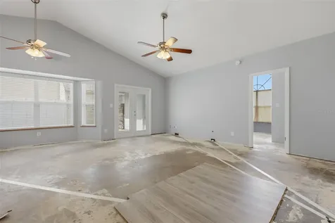 255 Tom Sawyer Court Orlando FL 32828