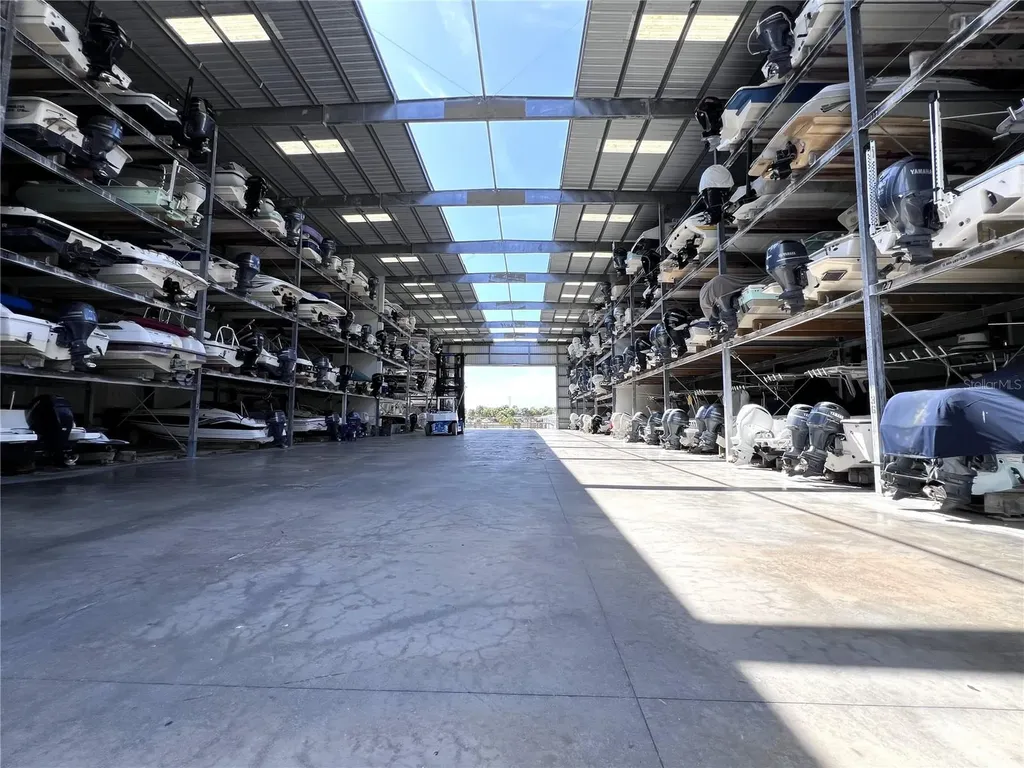 100 Circuit Road Nokomis FL 34275