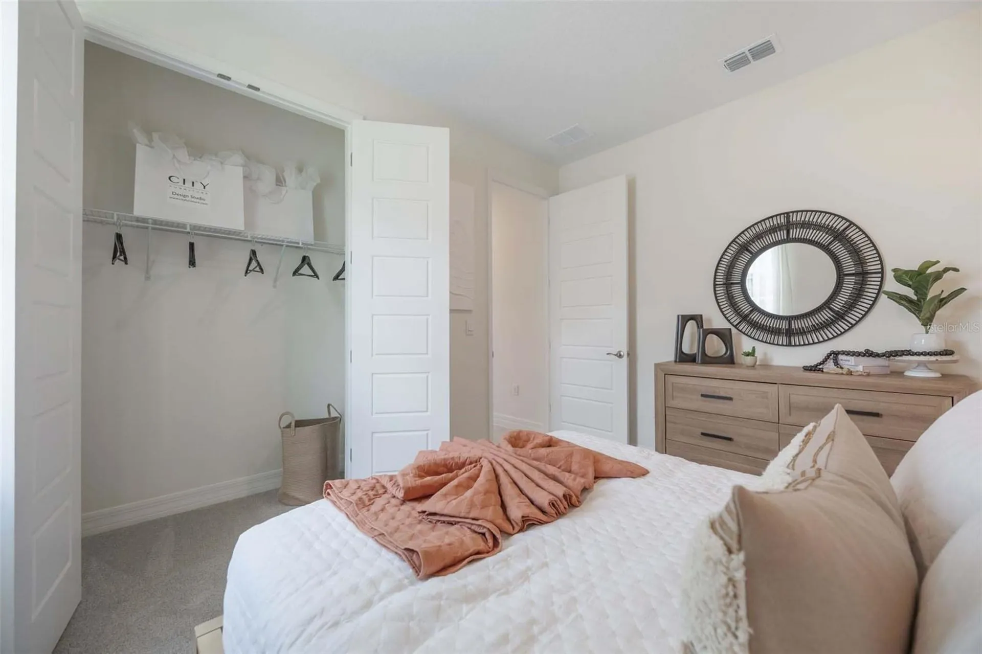 3952 Kennebunk Loop Mount Dora FL 32757