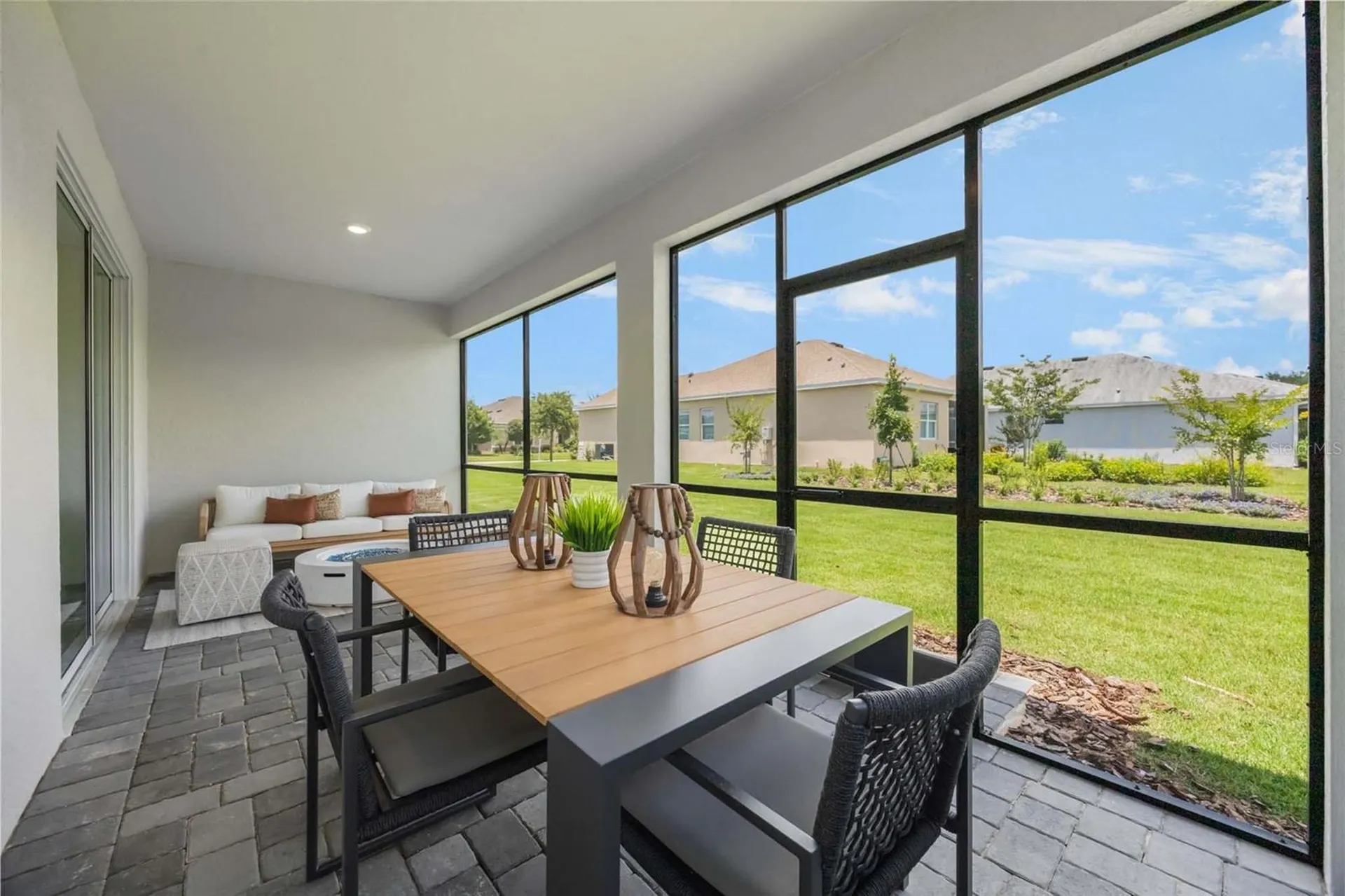 3952 Kennebunk Loop Mount Dora FL 32757