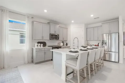 3952 Kennebunk Loop Mount Dora FL 32757