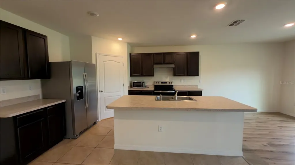 1487 Fox Squirrel Drive Davenport FL 33897