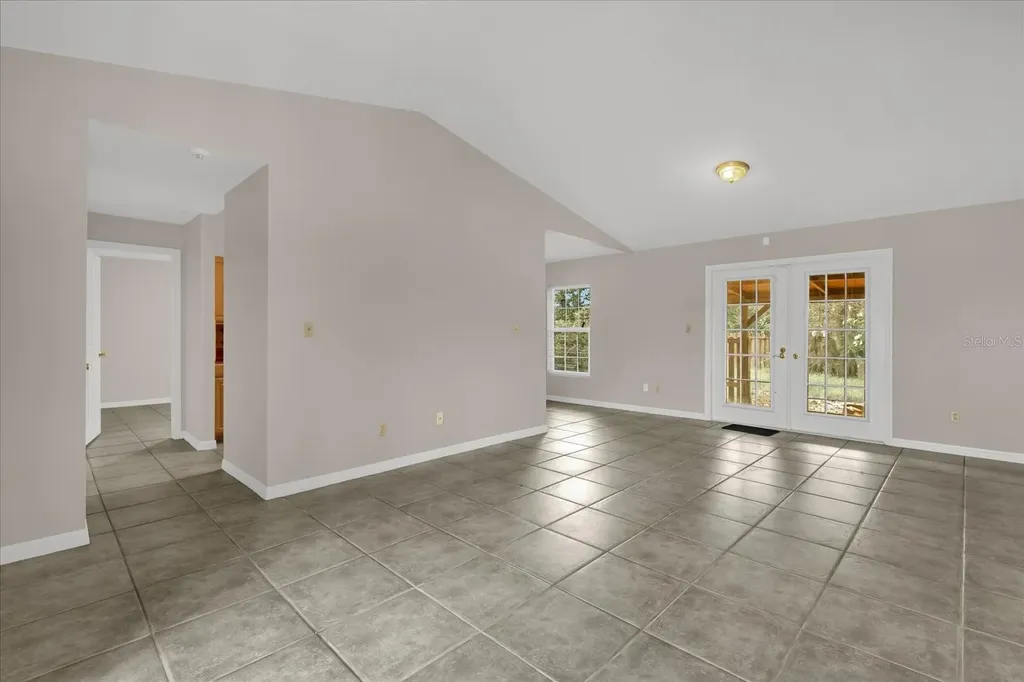 203 Larkspur Court Kissimmee FL 34743