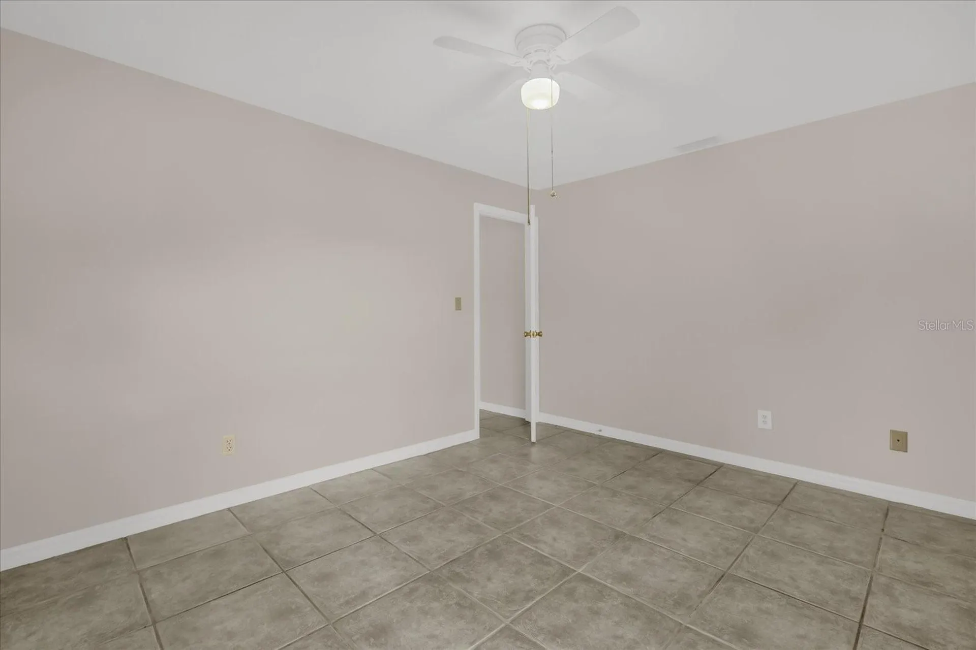 203 Larkspur Court Kissimmee FL 34743