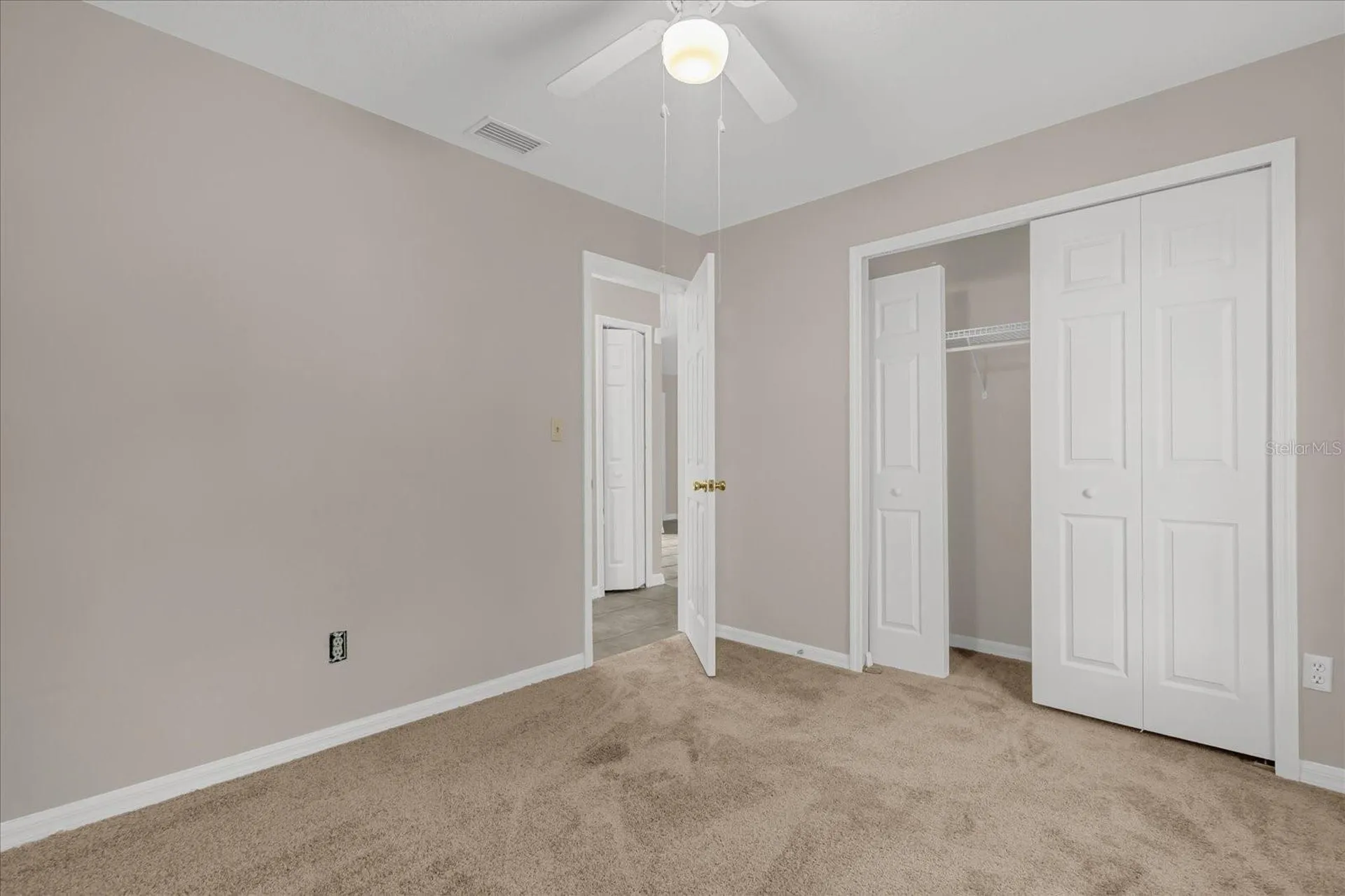 203 Larkspur Court Kissimmee FL 34743